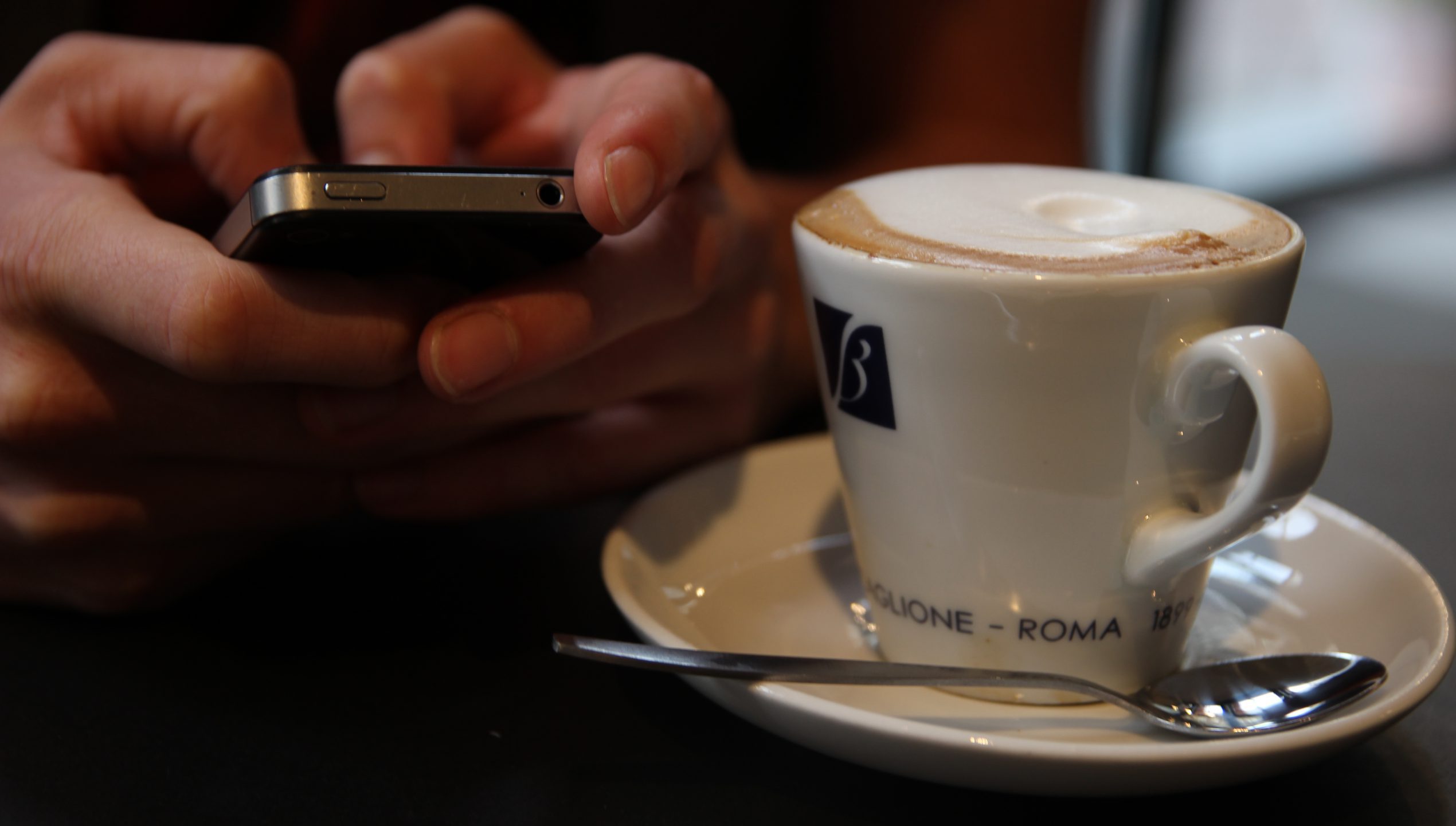 Coffee Shop Marketing: 10 Tips for 2021
